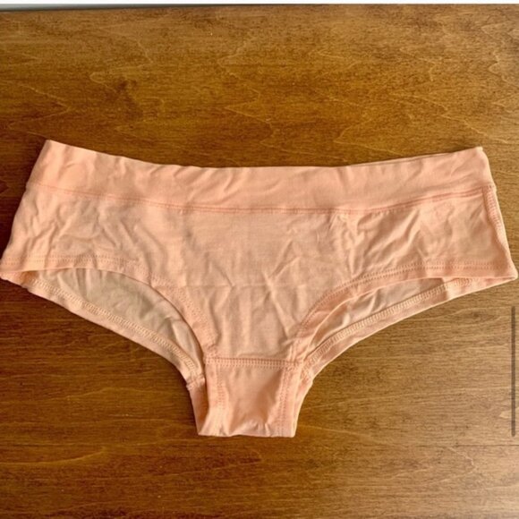 𝅺💗 4-Pack Mai NWT Cheeky Hipster Panties - Picture 4 of 13